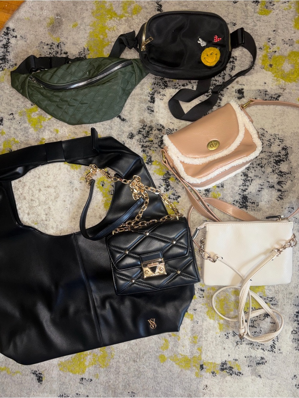 BAG BUNDLE - VS, MK, FOREVER 21 (6)